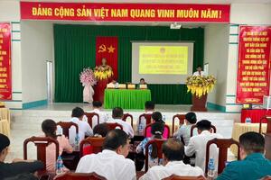 HĐND XÃ LẤY Ý KIẾN ĐỀ ÁN SẮP XẾP ĐƠN VỊ HÀNH CHÍNH CẤP TỈNH, CẤP XÃ