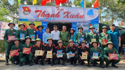 THANH NIÊN THẠNH XUÂN LÊN ĐƯỜNG NHẬP NGŨ NĂM 2024